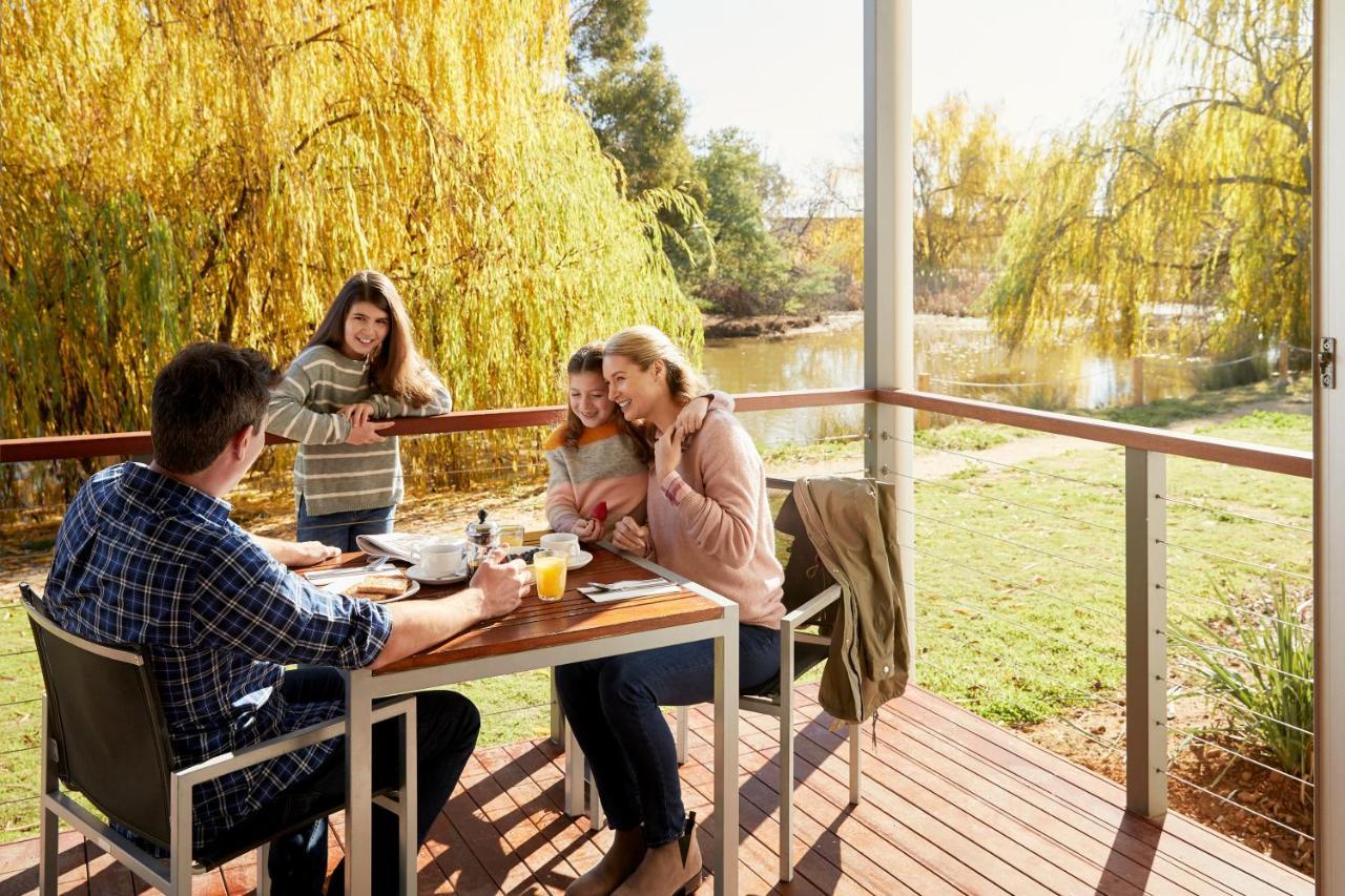 Racv Cobram Resort Exterior photo