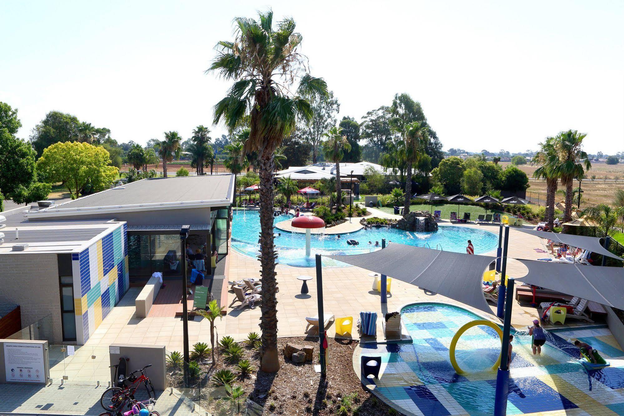 Racv Cobram Resort Exterior photo