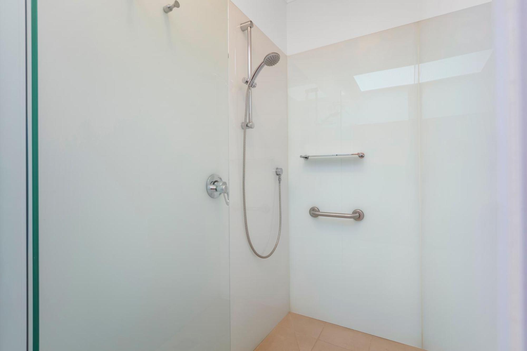 Racv Cobram Resort Room photo