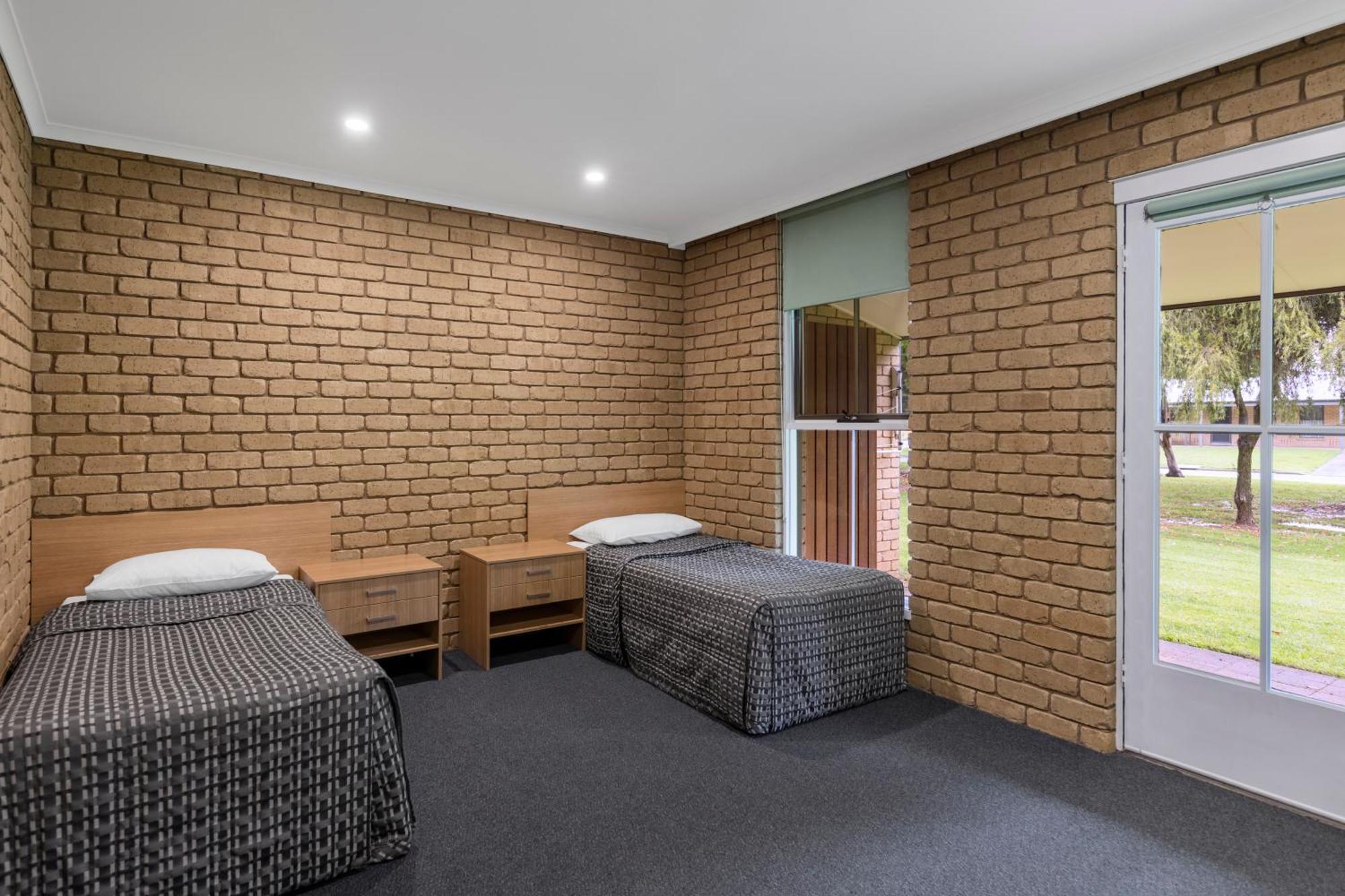 Racv Cobram Resort Room photo